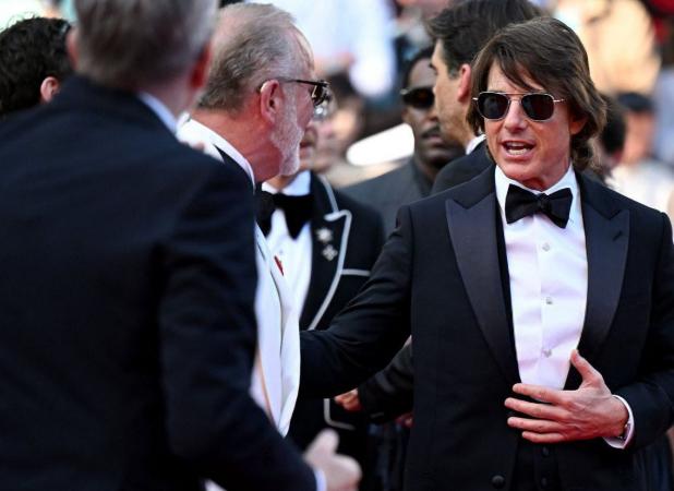 استایل جذاب تام کروز روی فرش قرمز جشنواره کن