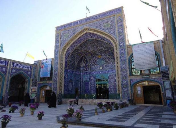 ساماندهی صحن جنوبی حرم یحیی بن موسی (ع) در سمنان