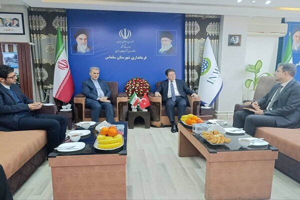 مناسبات مرزی ایران و ترکیه در سلماس گسترش می یابد