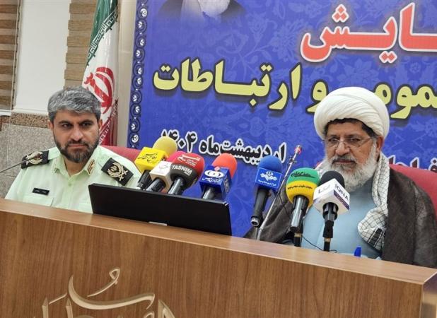 دشمن در جنگ تسلیحاتی شکست خورده و تنها با کلمات می‌جنگد