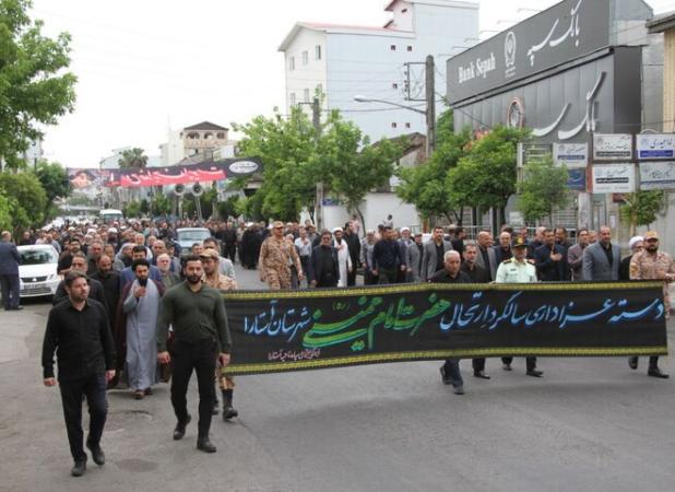 تصاویری از برپایی دسته های عزاداری سالگرد ارتحال امام در شهرهای گیلان