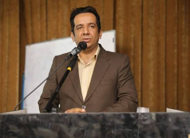 فرح بخش: مدیران مدارس کرمان زمینه‌ ساز تحول بنیادین در آموزش باشند