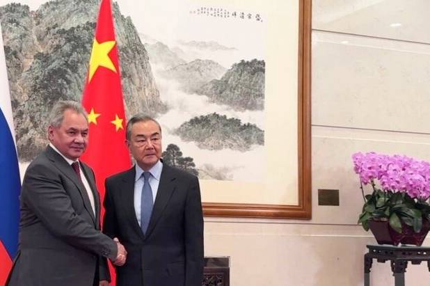 شویگو: در مسئله تایوان از چین حمایت می‌کنیم؛ ژاپن را زیر نظر داریم