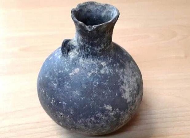 کشف کوزه ۸۰۰ ساله در زنجان