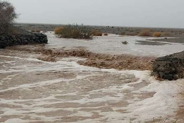 جاری شدن سیلاب در مسجدسلیمان