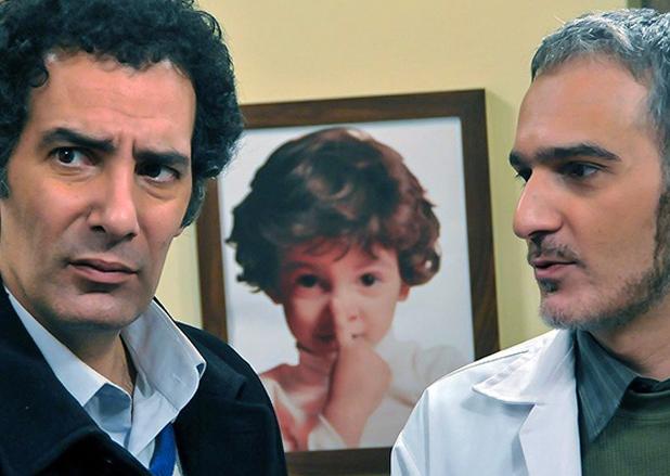خوش‌وبشِ دکتر افشارِ ساختمان پزشکان و خانم بازیگر جوان