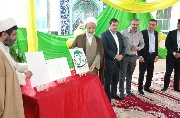 هنر فاخر تأثیری عمیق‌تر از سخنرانی دارد