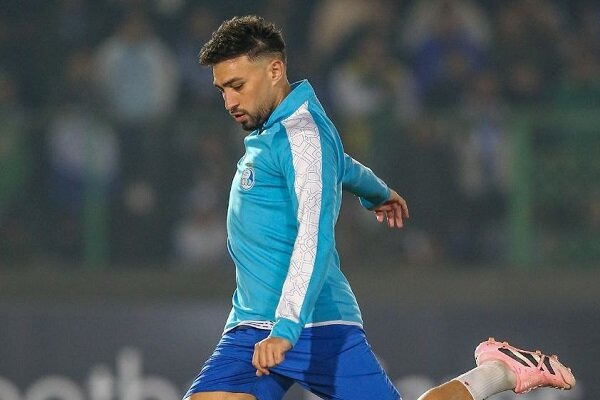 خبر تلخ برای استقلالی‌ها/ ستاره آبی ها در آستانه دربی مصدوم شد