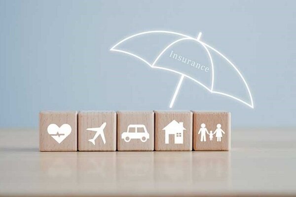 از چالش بیمه تکمیلی معلمان رسمی تا عدم پوشش بیمه‌ای در مدارس غیردولتی