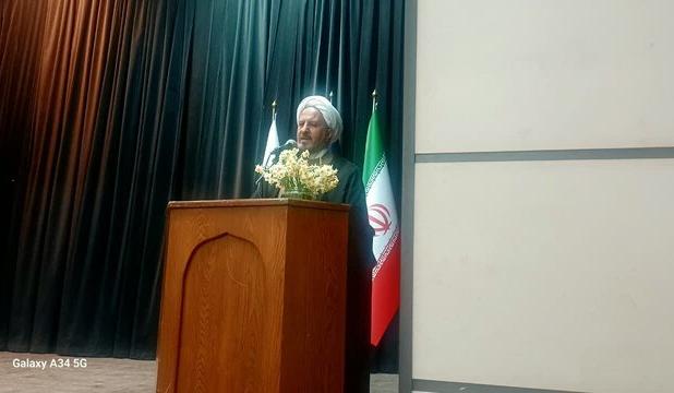 «بازگشت به مسجد» مهم‌ترین وظیفه فرهنگی امروز