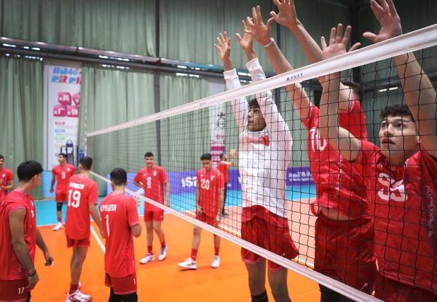 پیروزی پسران و دختران دانش آموز ایران در قهرمانی جهان