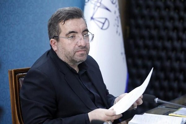 پاسخگویی رئیس سازمان ثبت اسناد در اداره‌ ارتباطات مردمی قوه قضاییه