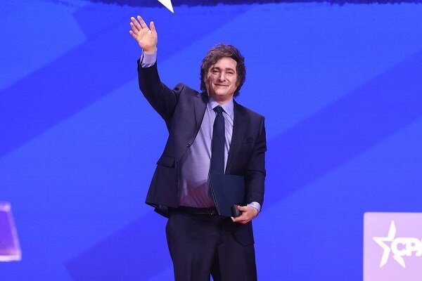 رستگاری در وقت اضافه؛ آیا سیاست‌های «میلی»، آرژانتین را نجات می‌دهد؟ 