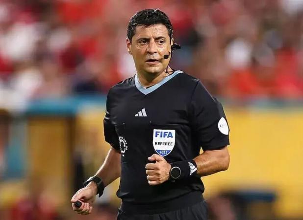 علیرضا فغانی امشب محبوب دل پرسپولیسی‌ها شد