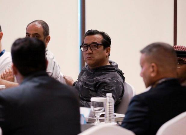 خداداد عزیزی: میزبانی بدون تماشاگر مقابل پرسپولیس عادلانه نیست/ چمن یادگار امام بد نبود!