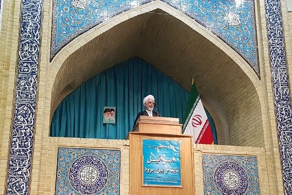 سکوت کشورهای عربی در قبال جنایات غزه شرم‌آور است