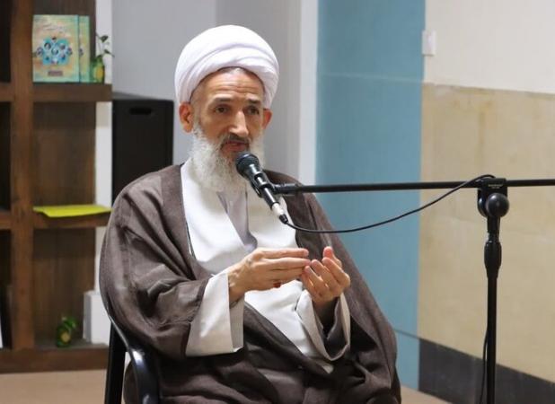 ارتباط با امام عصر(عج) محور تعالی اخلاق و استقامت جامعه است