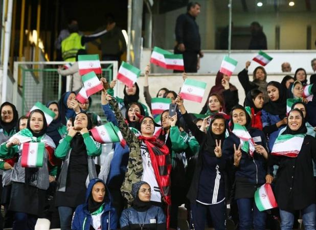 موافقت با حضور بانوان در دیدار تیم ملی فوتبال با کره شمالی