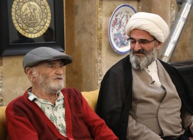 دیدار نماینده رهبر معظم انقلاب در استان سمنان با استاد فرهنگ شکوهی