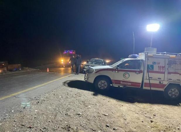 منیری:امدادرسانی به ۱۳ مصدوم در تصادف زنجیره ای محور تربت جام انجام شد