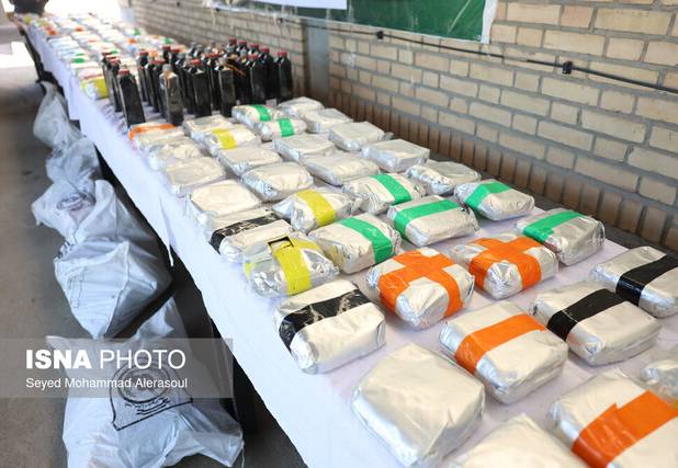 ضربه سنگین به سوداگران مرگ و کشف ۲۵۱ کیلوگرم مواد مخدر در لرستان