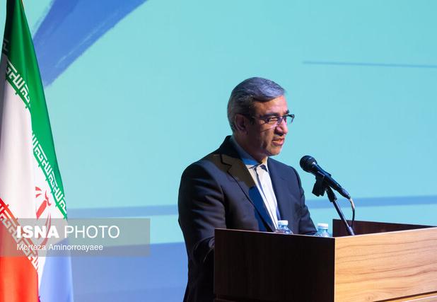 هم‌افزایی تولید ملی و رسانه می‌تواند بن‌بست‌های اقتصادی را باز کند