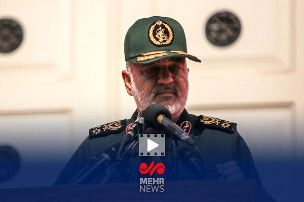 سردار سلامی: در جنگ کاملیم هیچ چیز جنگی نیست؛ مردم ما در آرامش‌اند
