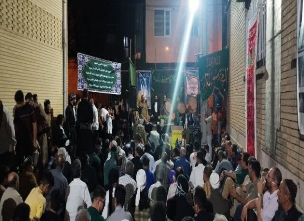 طنین مولودی‌خوانی در سنندج