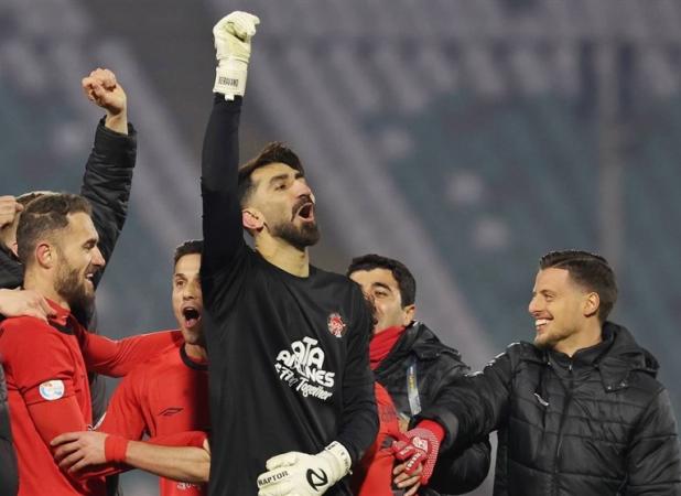 بیرانوند می‌تواند در جشن قهرمانی تراکتور شرکت کند؟