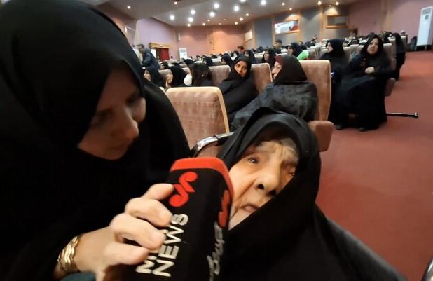 وصال مادرانه در سایه‌ی یاد شهیدان