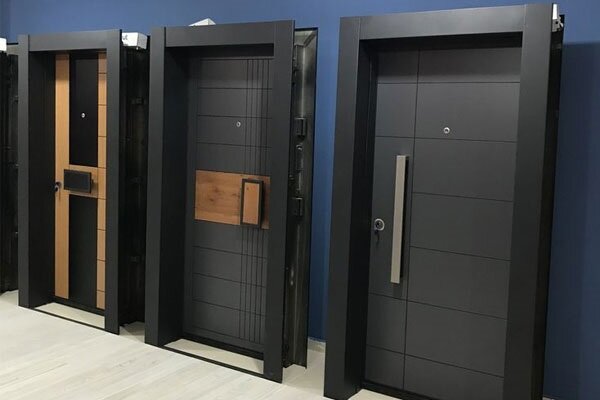 امینی: فروشنده درب تقلبی به پرداخت بیش از ۲۹ میلیارد ریال محکوم شد