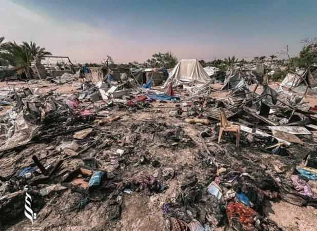 ادامه جنایات جنگی اشغالگران و بمباران مجدد چادرهای آوارگان در نوار غزه
