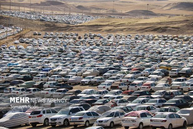 وضعیت پارکینگ‌ها در پایانه مرزی خسروی