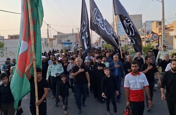 پیاده روی دلدادگان اربعین حسینی در گناوه برگزار شد