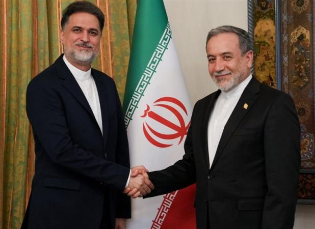 دیدار سفیر جدید ایران در کرواسی با عراقچی