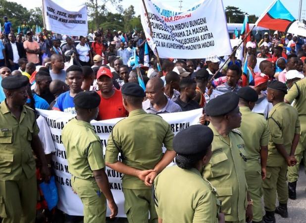 700 کشته در جریان اعتراضات انتخاباتی در  تانزانیا