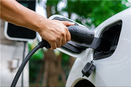 چرا آینده خودروهای برقی در ایران به «شارژِ عادلانه و آینده‌نگر» وابسته است؟
