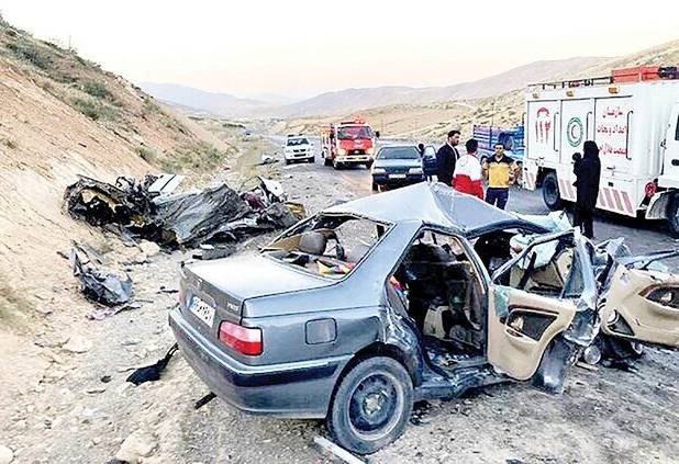 تصادف خودروی سواری با تریلی در محور بابامیدان–گچساران با یک فوتی