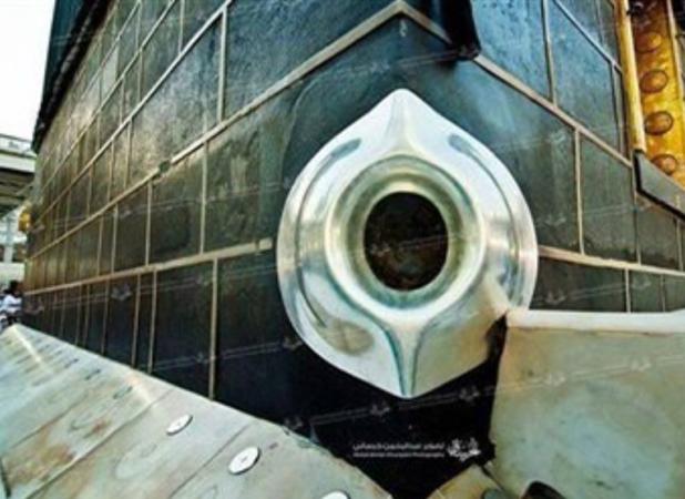 هزینه دوهزار دلاری برای بوسه بر حجرالاسود