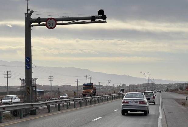 کاهش دو درصدی تردد بین‌استانی در محورهای مواصلاتی کردستان