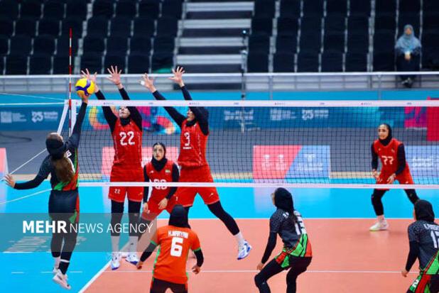 دختران والیبال به مرحله رده‌بندی صعود کردند