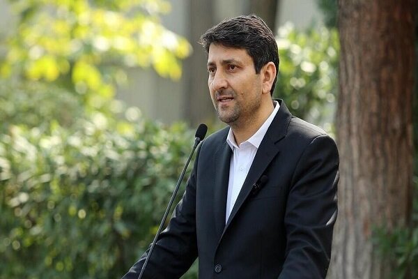 اجرای مصوبه تسهیل دسترسی به سکوهای بین‌المللی را با جدیت دنبال می‌کنیم