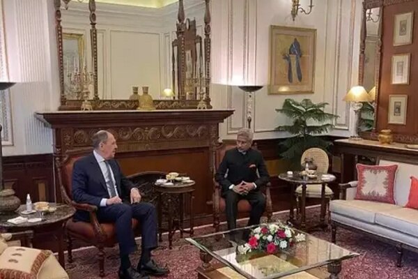 تاکید جایشانکار و لاوروف بر تقویت روابط دهلی‌نو-مسکو