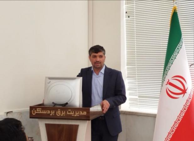 افتتاح و بهره‌برداری از ۱۴ پروژه برق‌رسانی در بردسکن