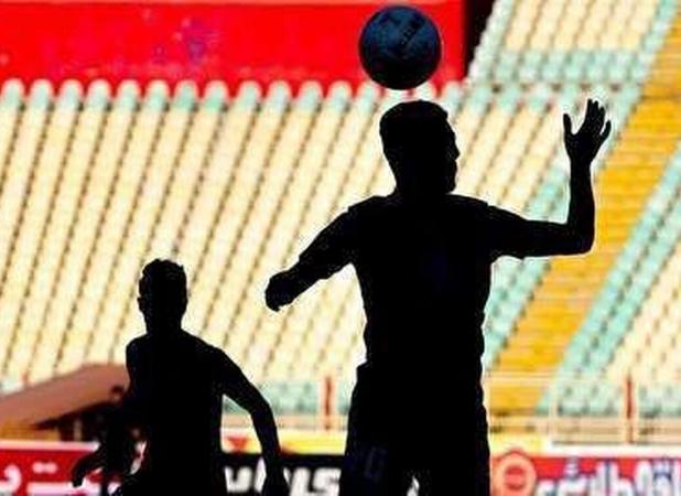 مهاجم سرشناس قرمز‌ها در آستانه جدایی!
