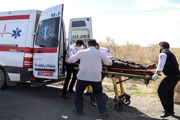 نجات یک زن شاهرودی پس از سقوط در کوهستان