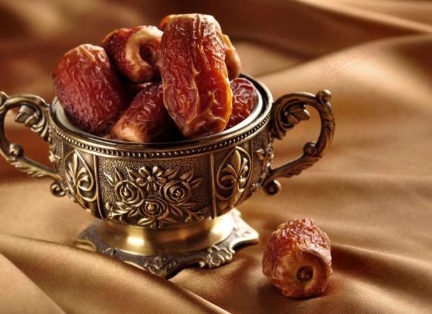 چرا در طب سنتی به مصرف خرمای پیارم تاکید شده است؟ + لیست قیمت انواع خرما