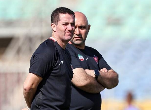 پاسخ قاطع اوسمار به نقل و انتقالات زمستانی پرسپولیس