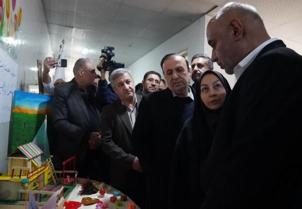 بازدید وزیر تعاون از مرکز توانبخشی شهید رجایی تاکستان