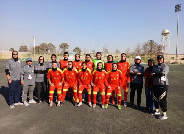 برد خانگی دختران فولادی در لیگ یک فوتبال کشور